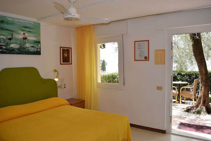 Room 22 of 63