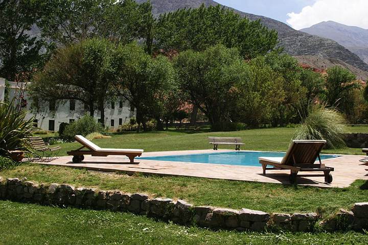 Pool 19 of 53