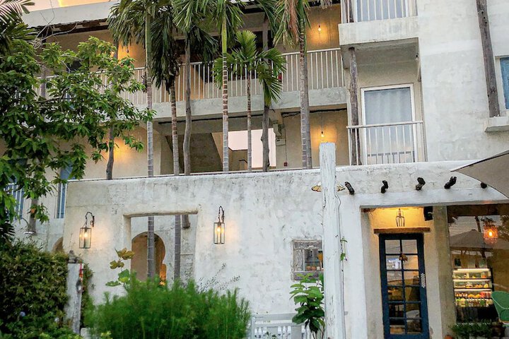 Hotel 69 of 84