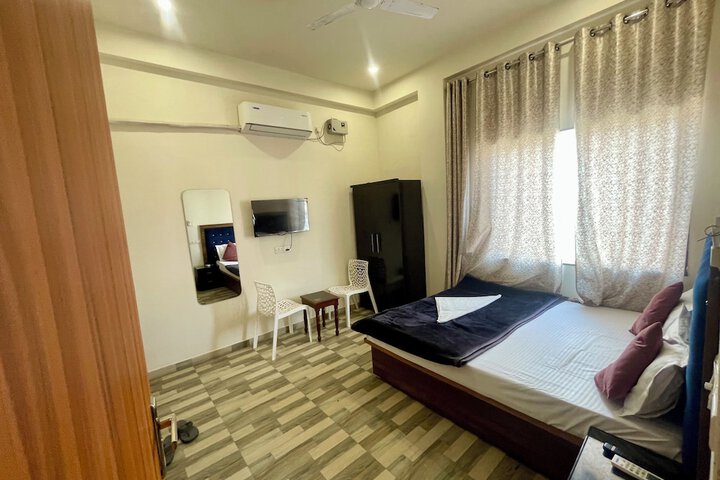 Room 17 of 57