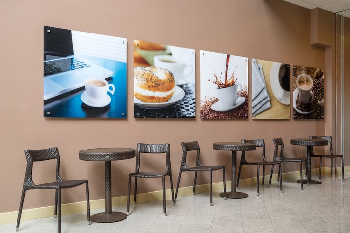 Cafe