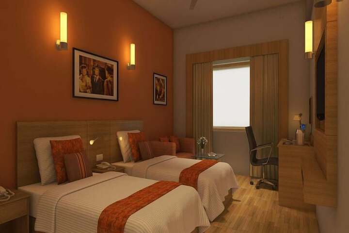 Room 7 of 43