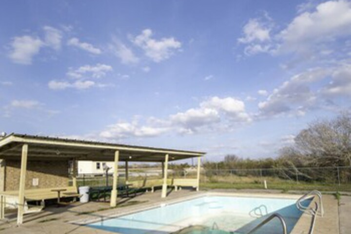 Pool 36 of 54