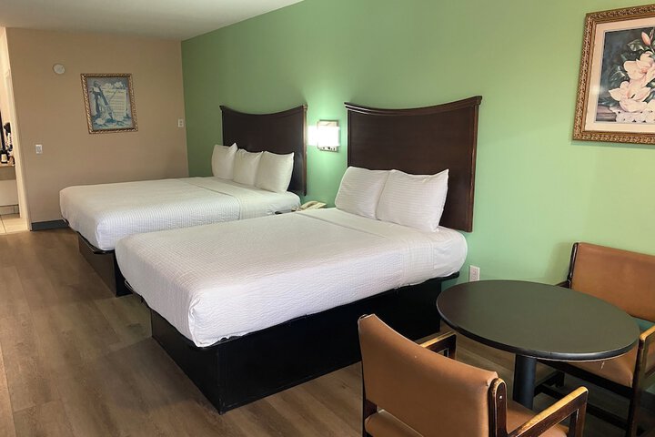 Room 7 of 23