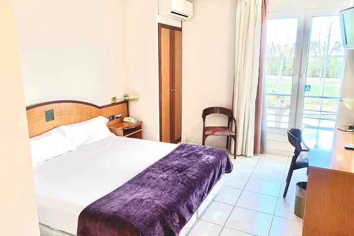 Hotel Arumí