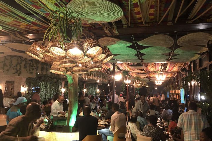Dining 92 of 128