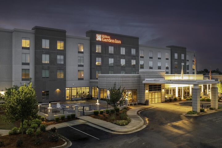 Hotel 43 of 44