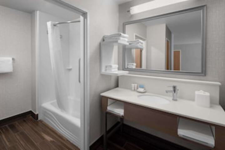 Room 82 of 153
