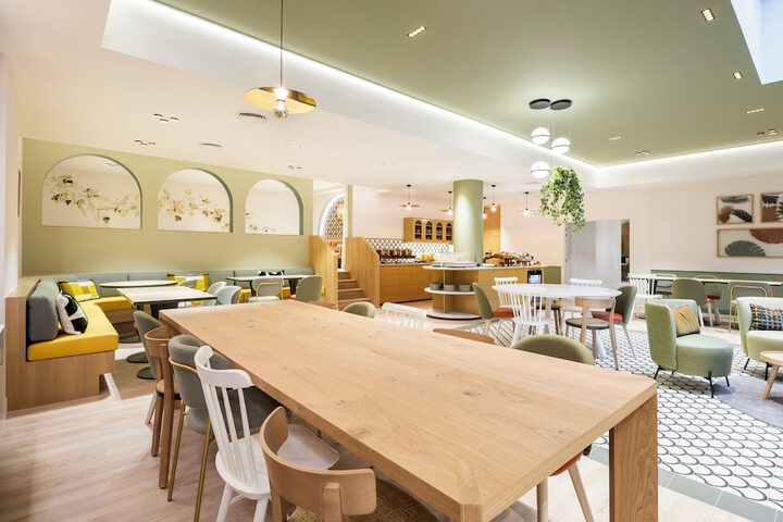 Breakfast area