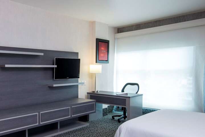 Room 26 of 67