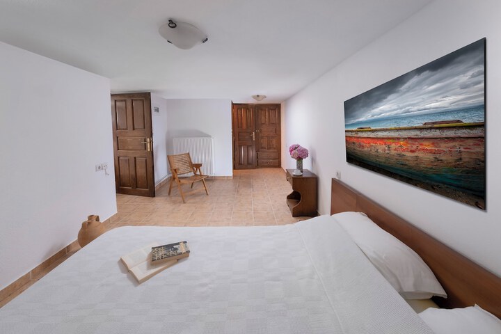 Room 26 of 131