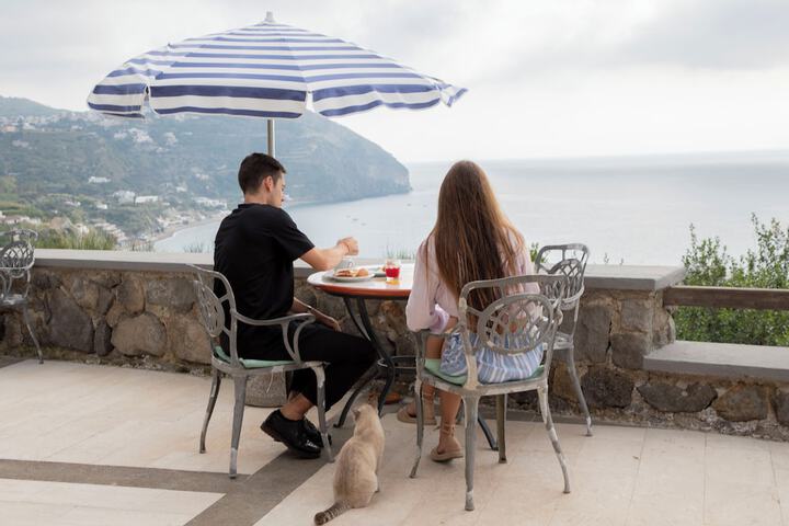 Dining 52 of 69