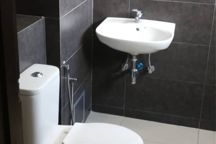 Bathroom Interior Photo