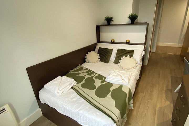 Room 7 of 51
