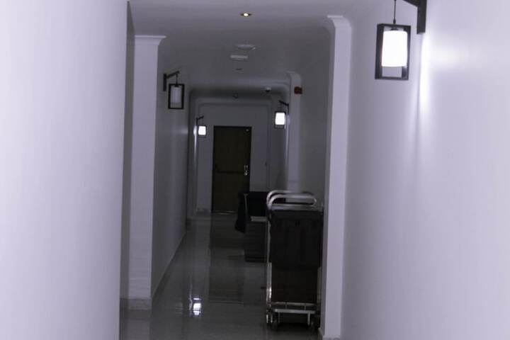 Ballroom/Hall 158 of 230