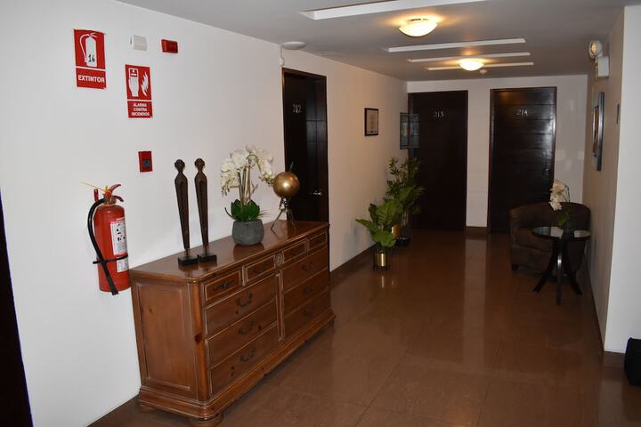 Room 51 of 72
