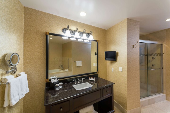 Bathroom shower