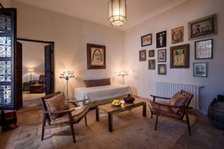 Room 14 of 38