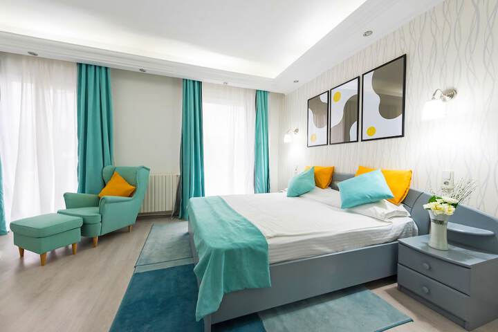 Room 43 of 65