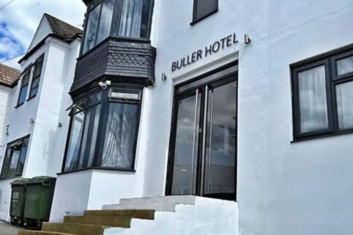 Hotel 3 of 6