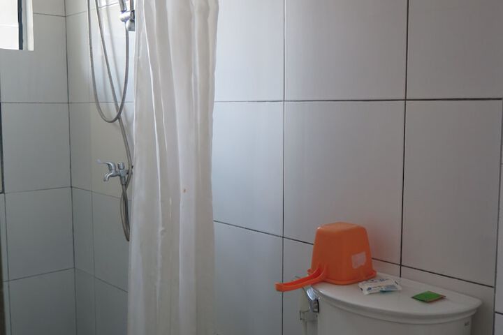 Room 35 of 48