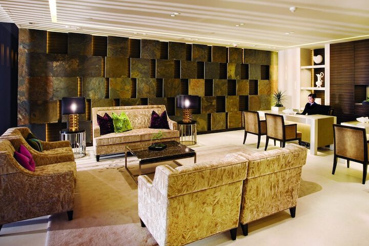 Hotel Interior 4 of 24