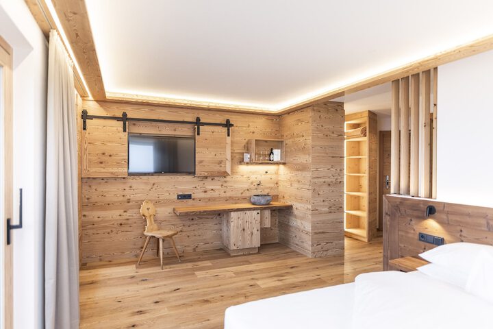 Room 14 of 85