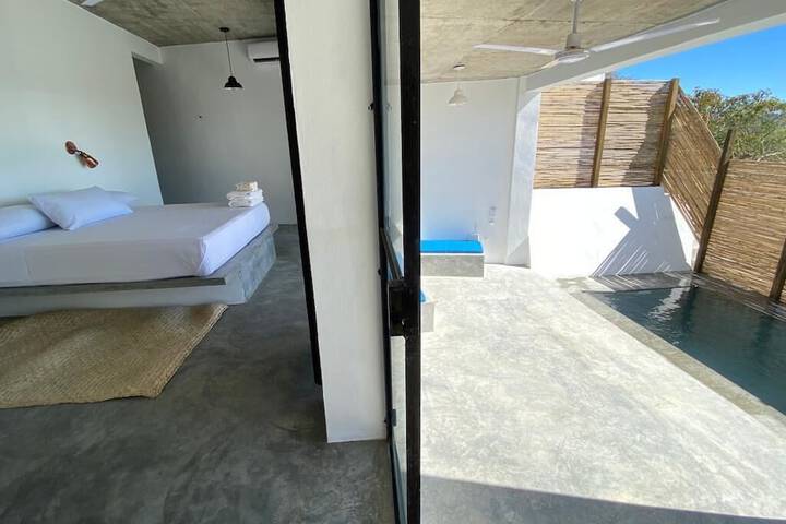 Room 38 of 125