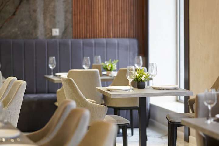 Dining 167 of 209