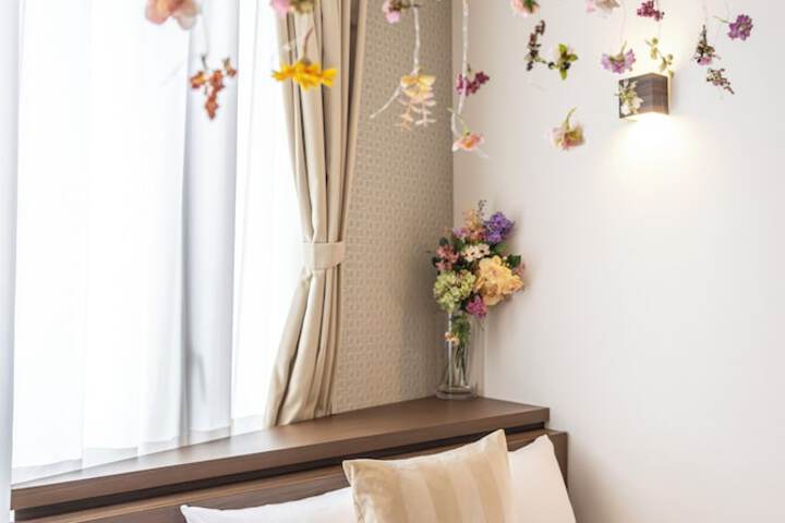 Room 18 of 47