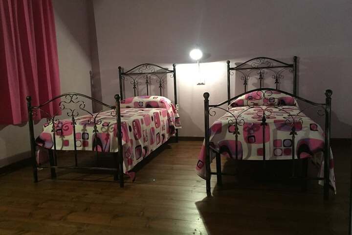 Room 7 of 26