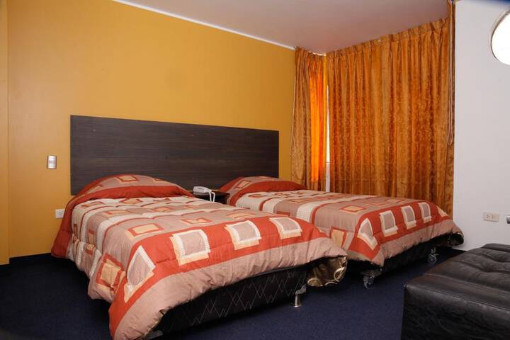 Room 8 of 29