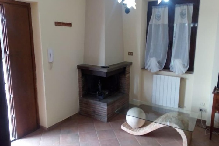 Room 8 of 31