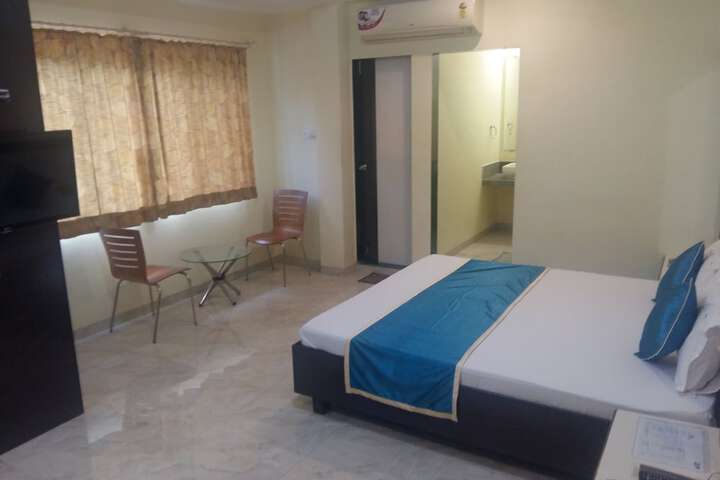 Room 9 of 51