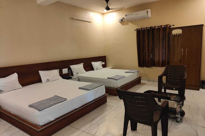 Room 2 of 13