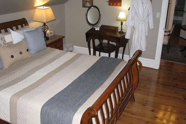 Room 14 of 42