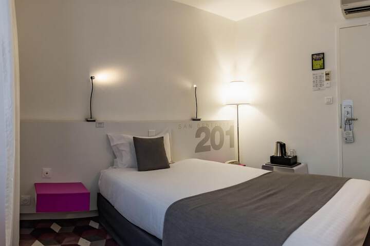 Room 20 of 60