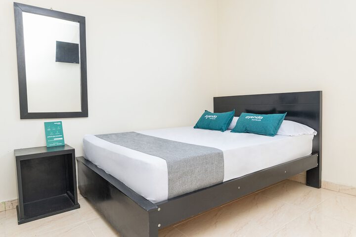 Room 10 of 26
