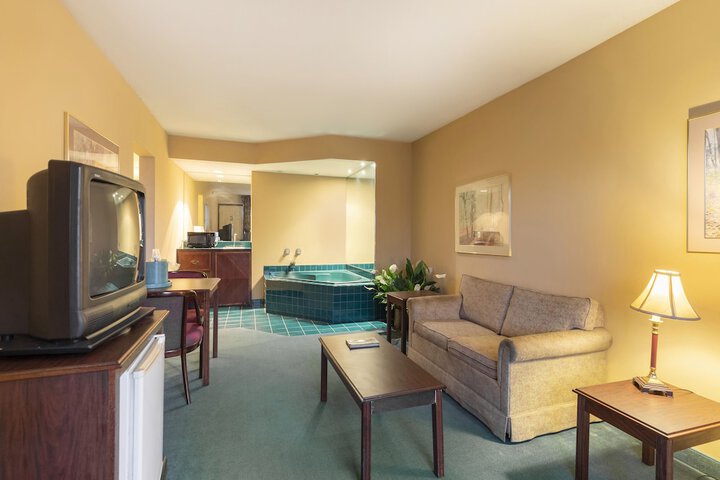 Room 20 of 84