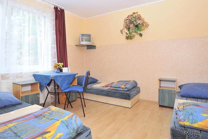 Room 14 of 18