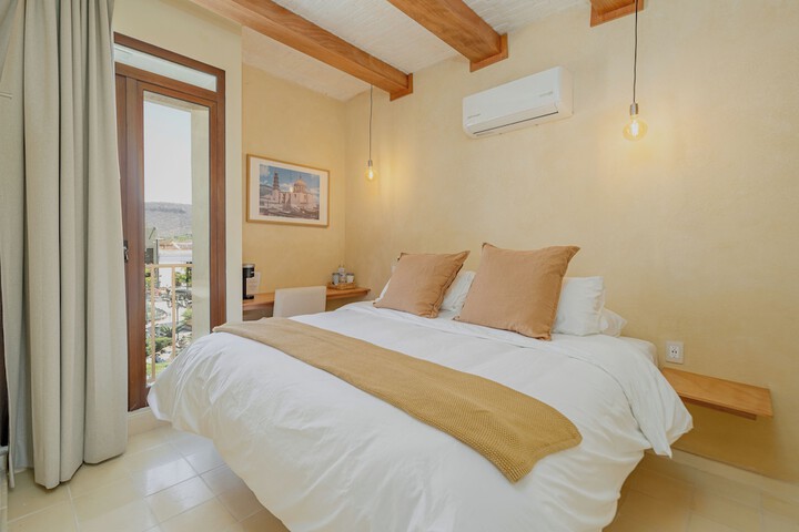 Room 5 of 21