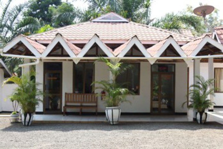 Ptl Neneu Hotel