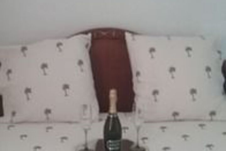 Room 19 of 40