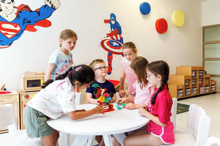 Childrens Activities 187 of 254