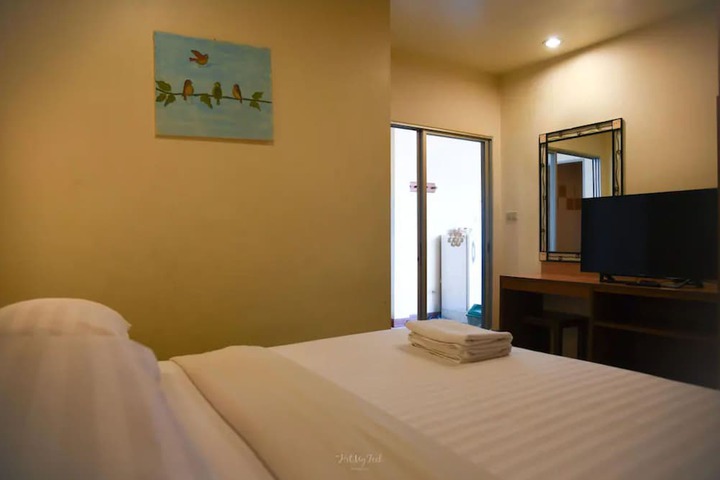 Room 9 of 59