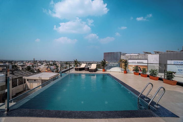 Pool 82 of 100