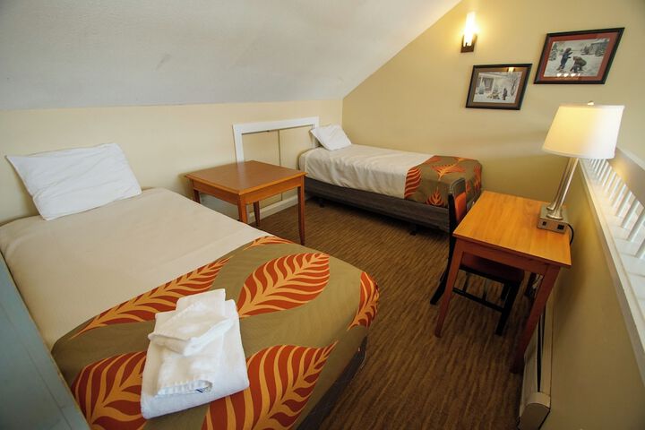 Room 20 of 86