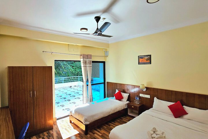 Room 7 of 31