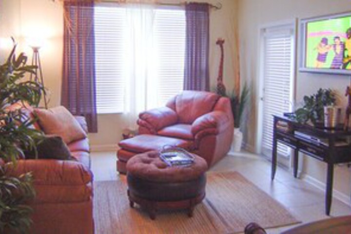 Room 9 of 27