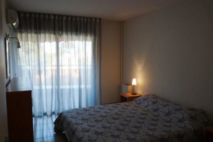 Room 7 of 13